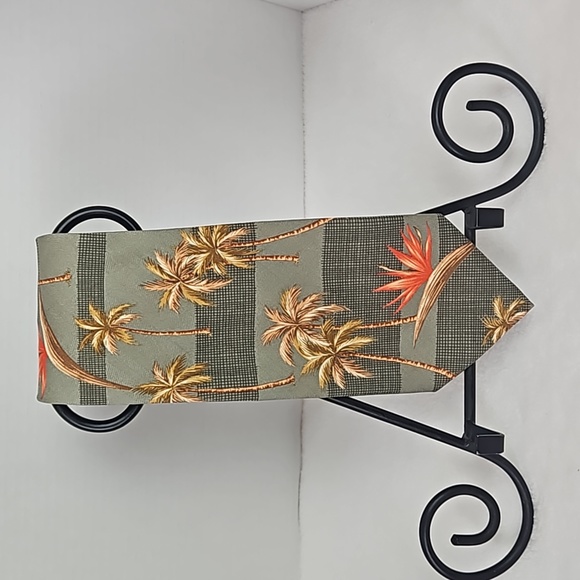 Tommy Bahama | Men's Tommy Bahama Tropical Palm Tree Bird of Paradise Silk Tie - Picture 1 of 8
